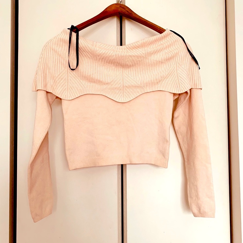 Guess by Marciano off- shoulder top- S